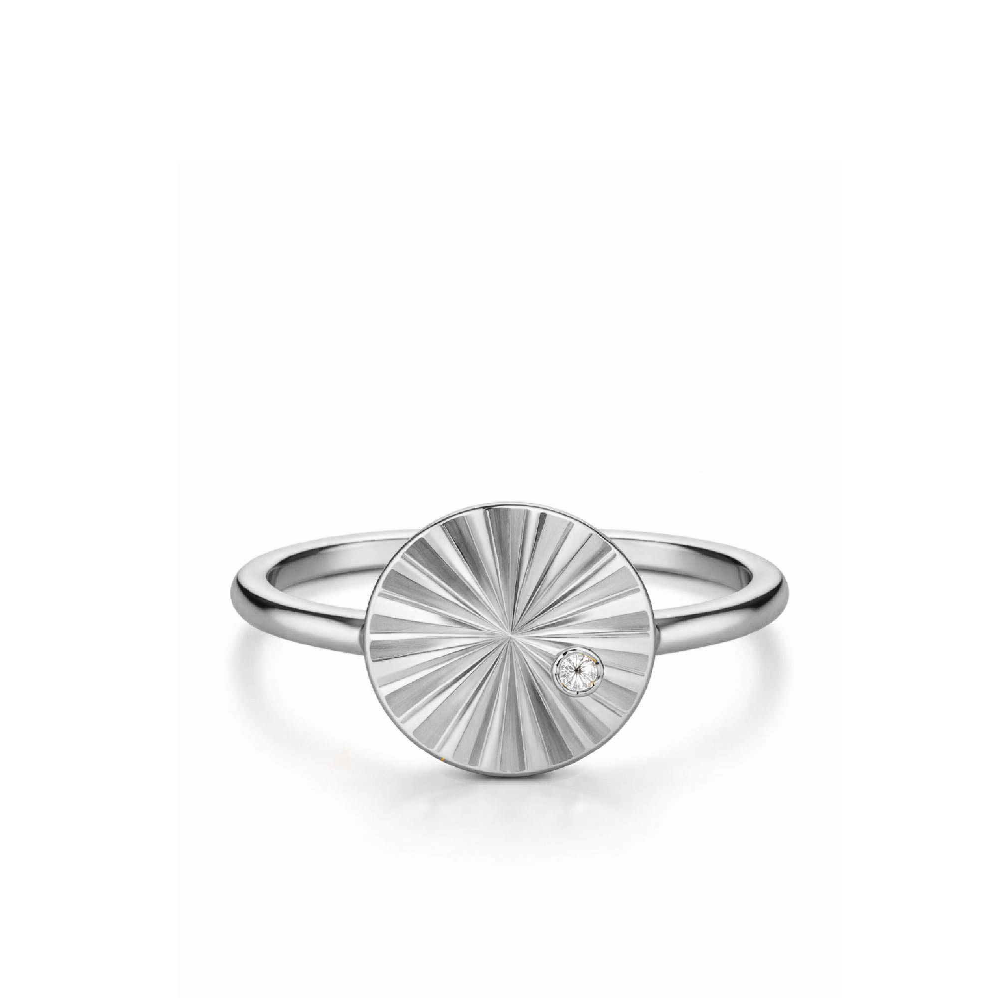 sterling silver liv sunburst ring with a single lab grown diamond 
