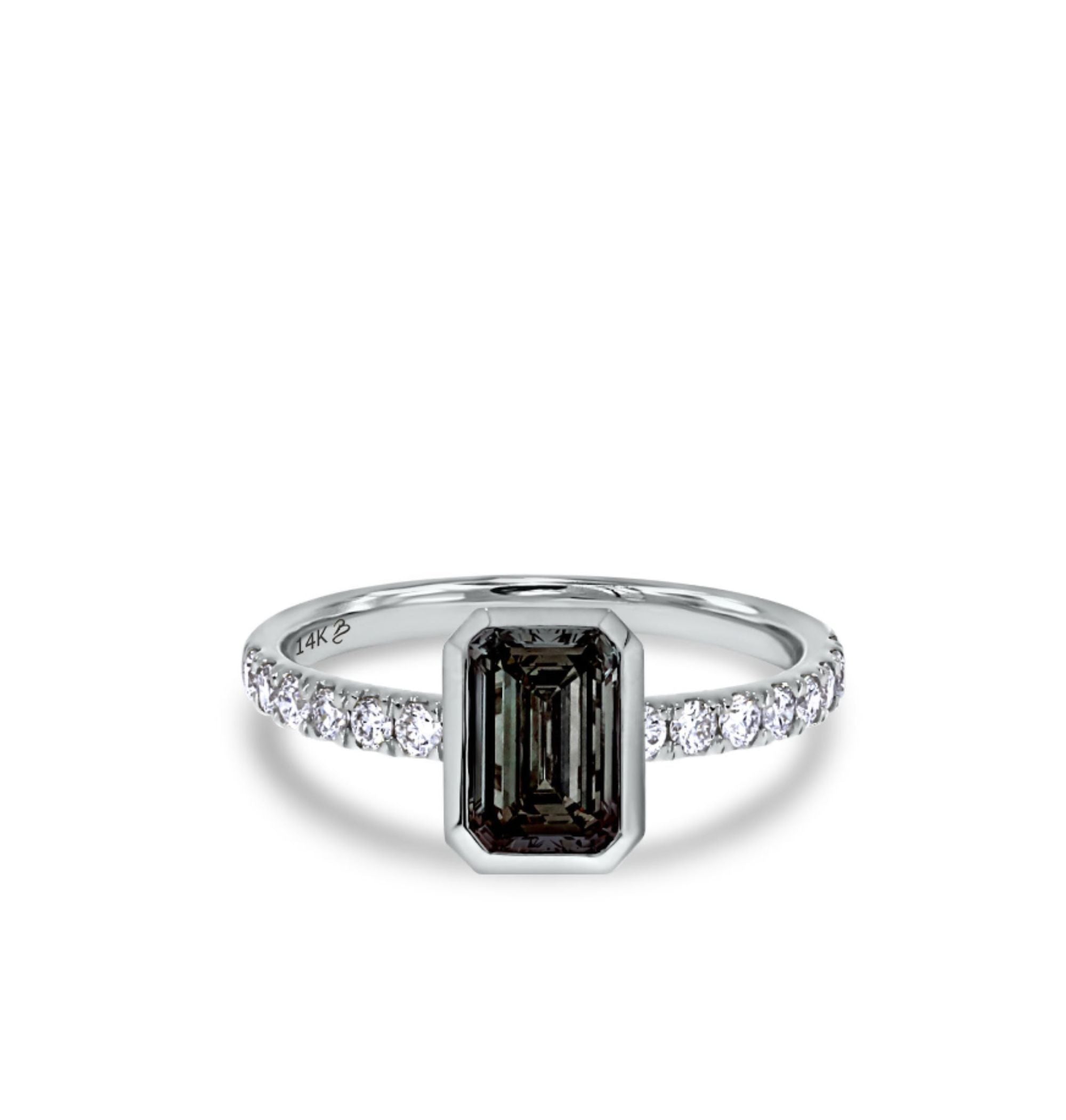 The Bay Ring – 14K White Gold & Smoky Lab-Grown Diamond