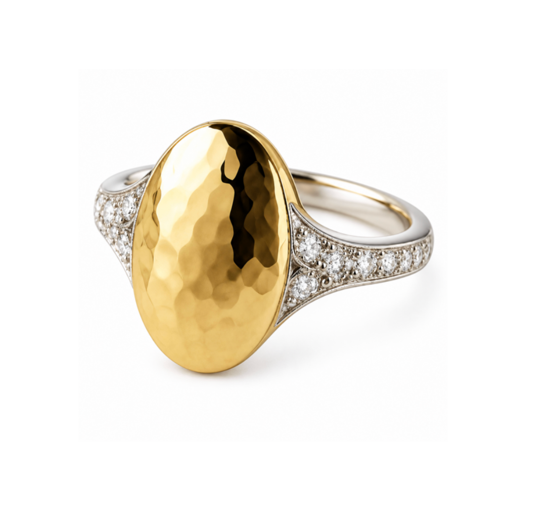 The asher hammered ring in gold and silver